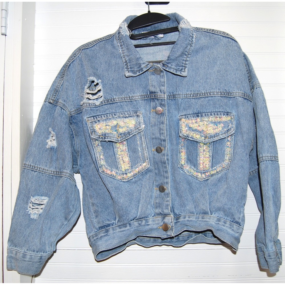 Women's Jean Jacket size Medium Embellished Mal Ojo Cropped‎ 3/4 sleeves